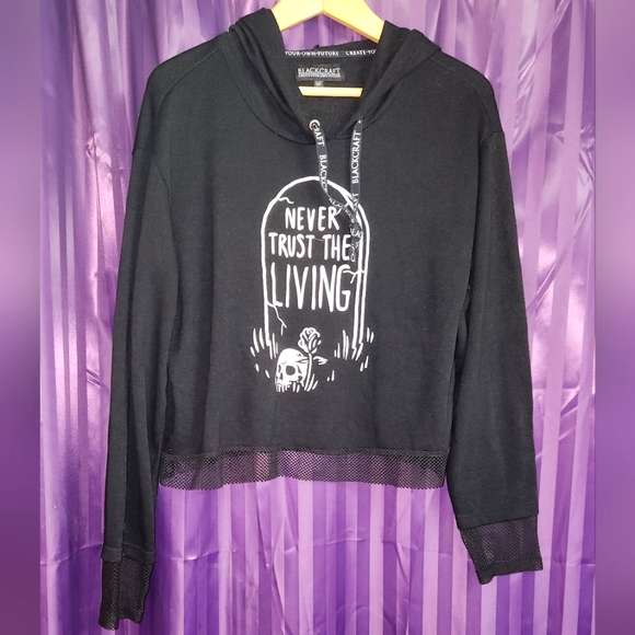 BLACKCRAFT Sz XL Black Never Trust the Living Cropped Hoodie with Thumb Holes - Picture 2 of 5